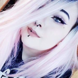 Meet your Posher, Destiny